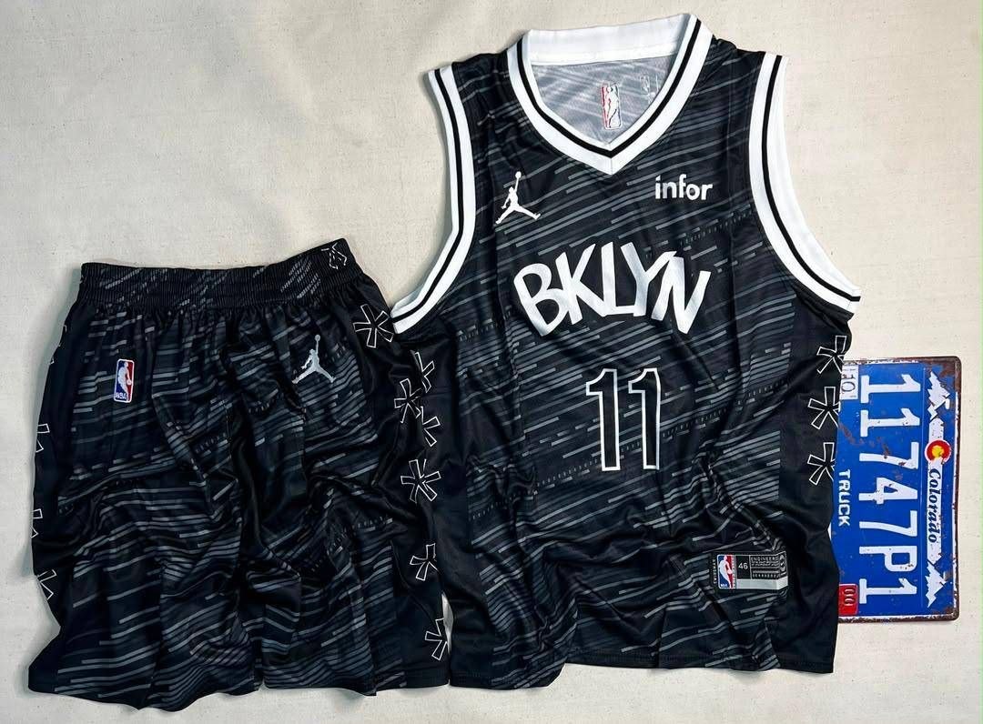 کیت  BROOKLYN کاستوم